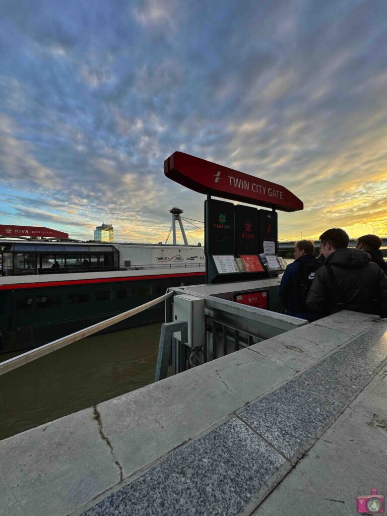 Attracco Twin City Liner Bratislava